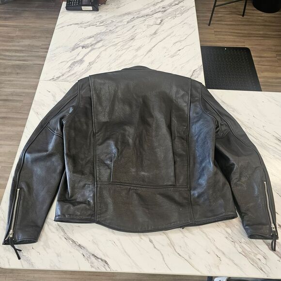 Harley-Davidson Black Leather Jacket with Silver Details - Picture 9 of 9